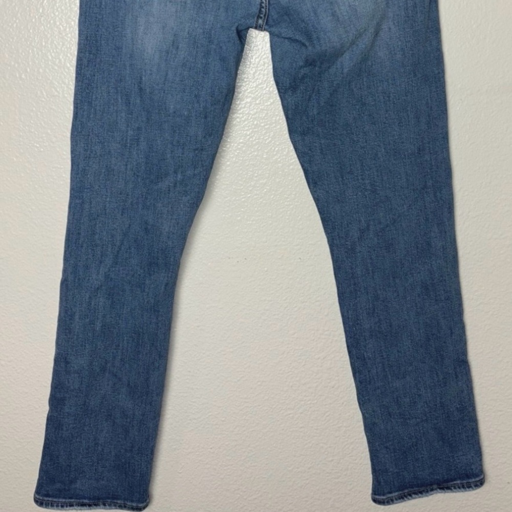 Pilcro Slim Boyfriend Crop jeans Woman's Size 29 distressed - Picture 12 of 16